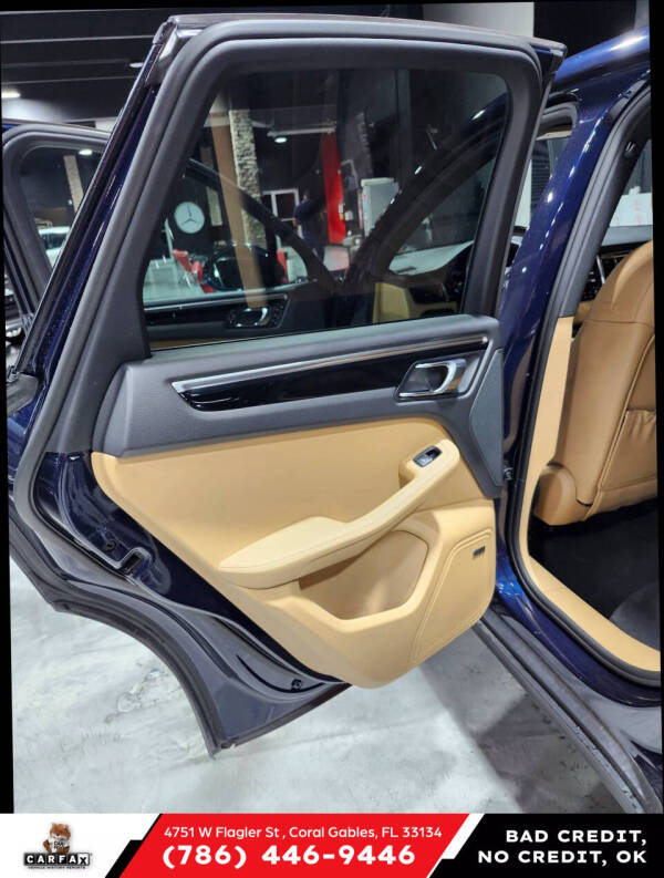 2017 Porsche Macan