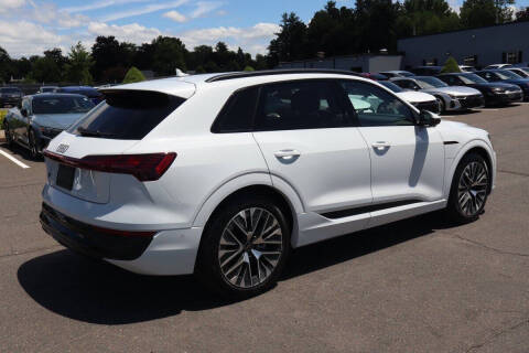 2024 Audi Q8 e-tron quattro Premium Plus