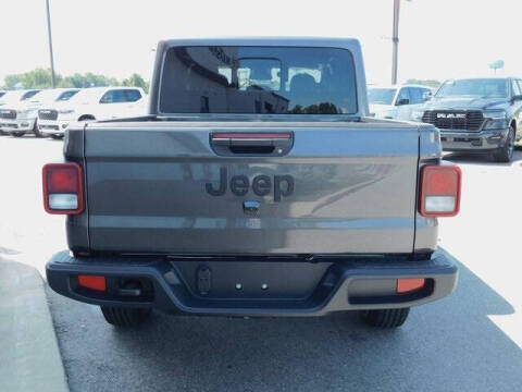 2025 Jeep Gladiator Sport