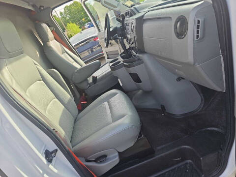 2019 Ford E-Series E-450 SD