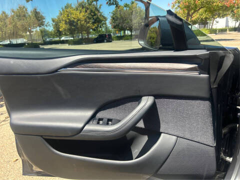 2022 Tesla Model S