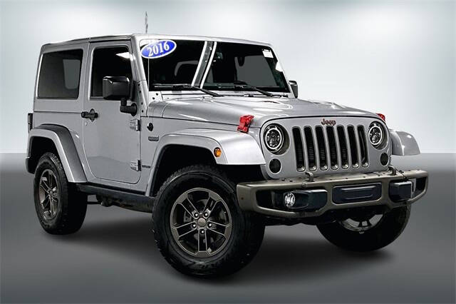 2016 Jeep Wrangler Sahara