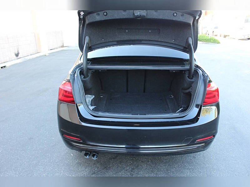 2016 BMW 3 Series 328i