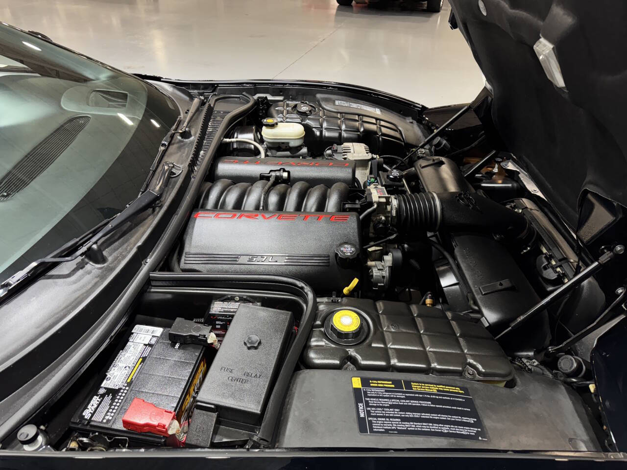 2004 Chevrolet Corvette 54