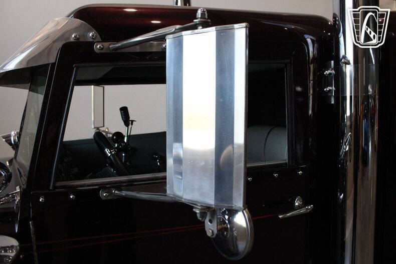 1965 Petebilt Mini Big-Rig