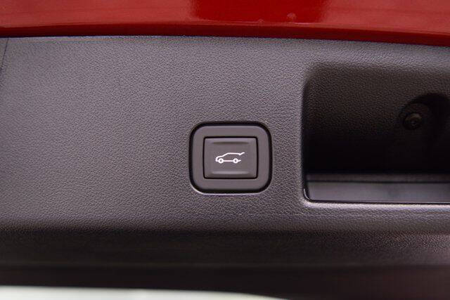 2026 Chevrolet Equinox EV LT 2