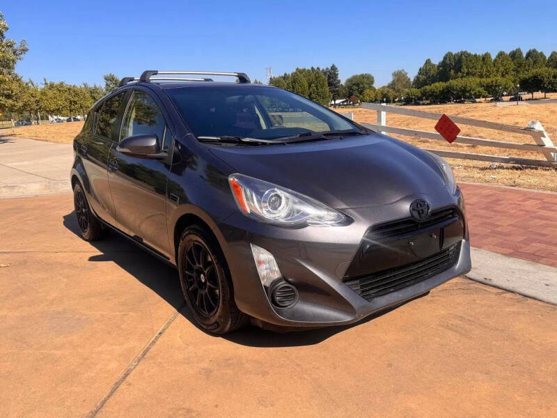 2015 Toyota Prius c