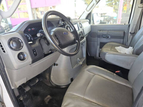 2013 Ford E-Series E-150 XL