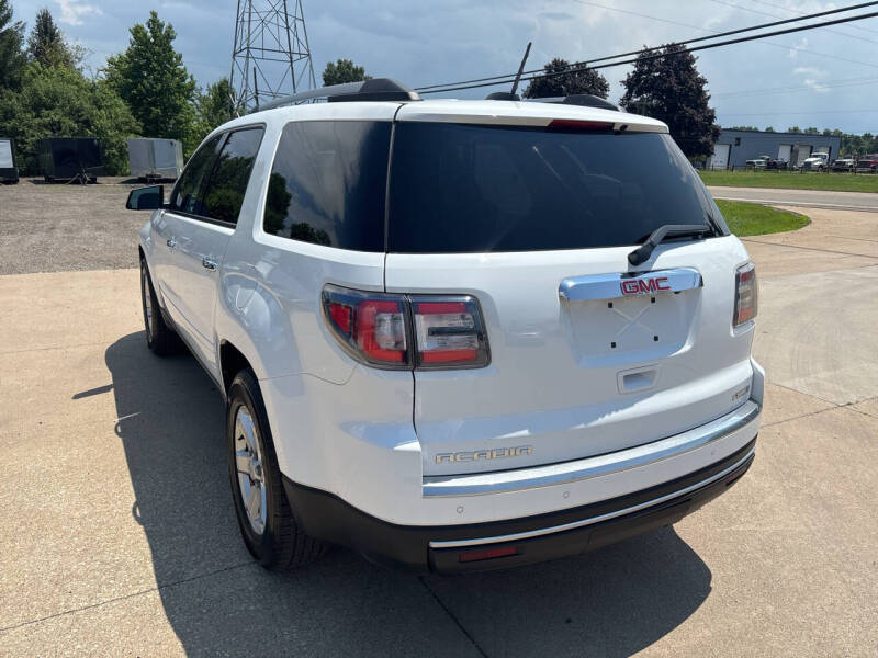 2016 GMC Acadia SLE-2