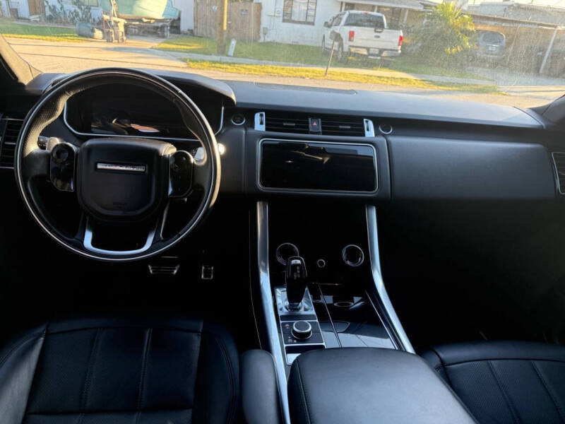 2022 Land Rover Range Rover Sport HSE Silver Edition