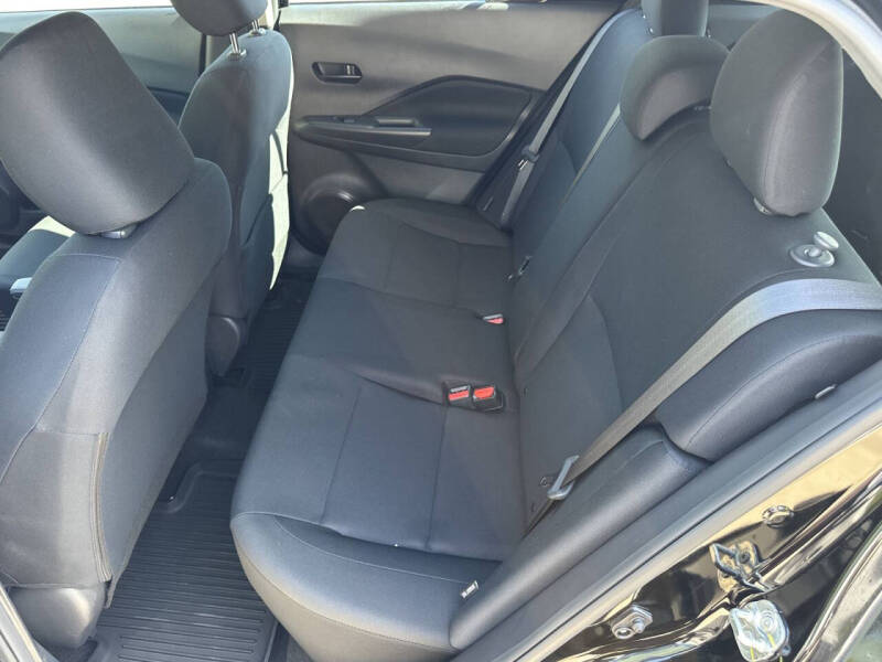 2025 Nissan Kicks Play S