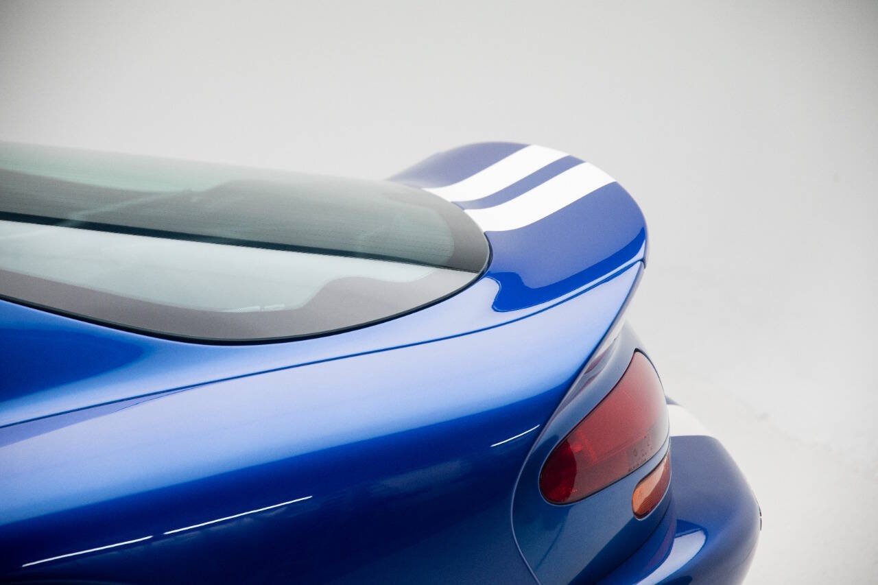 1997 Dodge Viper 58
