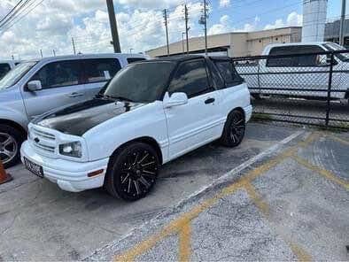 2000 Chevrolet Tracker