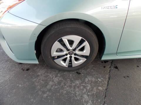 2017 Toyota Prius Three