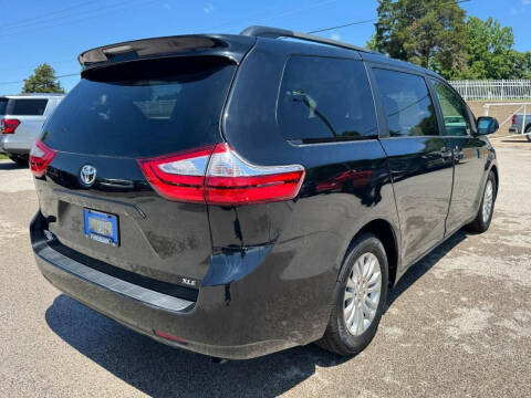 2017 Toyota Sienna