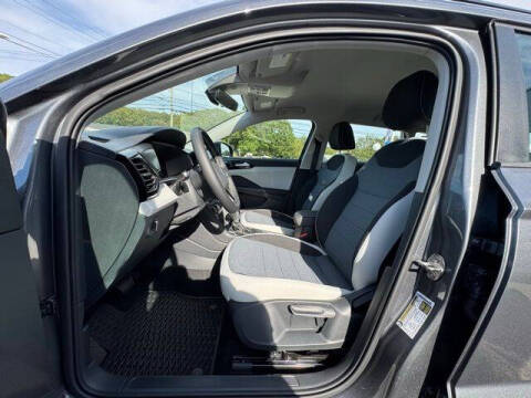 2025 Volkswagen Taos S 4Motion