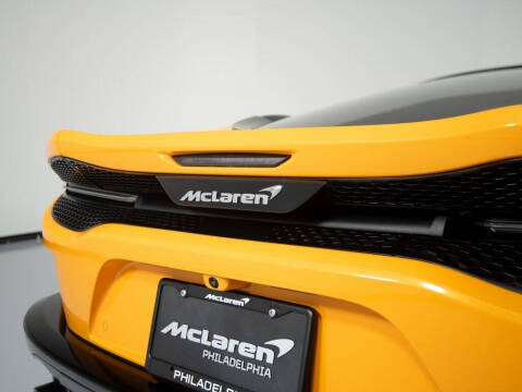 2023 McLaren GT