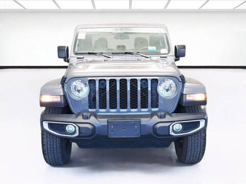 2022 Jeep Gladiator Sport