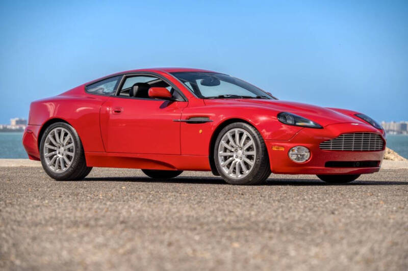 2002 Aston Martin Vanquish