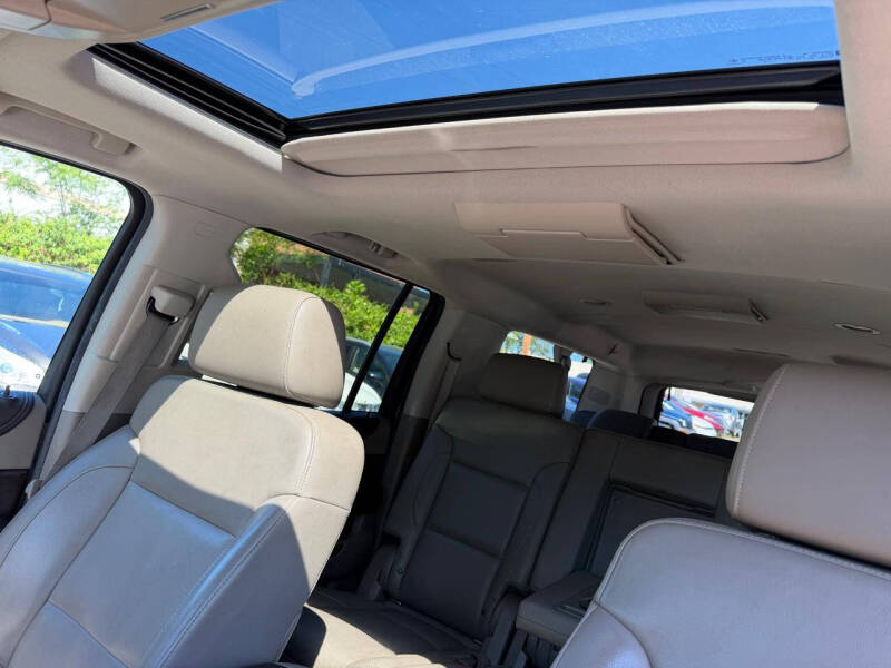 2015 Chevrolet Suburban LT