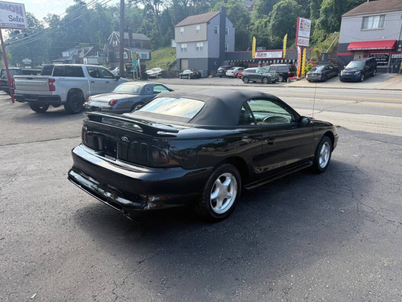 1998 Ford Mustang GT