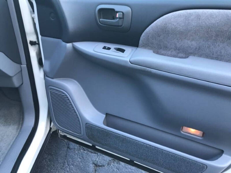 1999 Toyota Sienna XLE