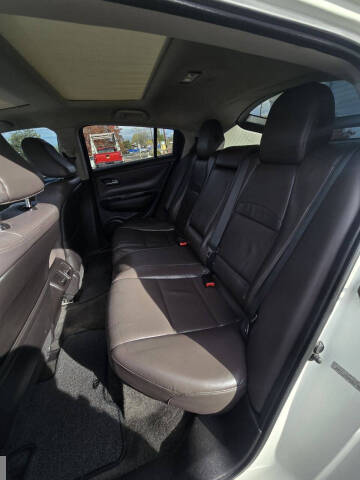 2010 Acura ZDX SH-AWD w/Tech