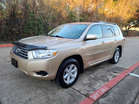 2010 Toyota Highlander for sale at DFW Autohaus in Dallas TX