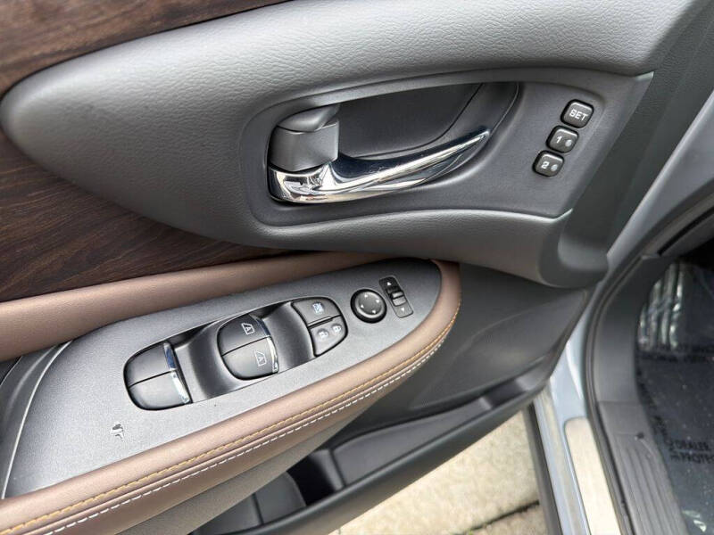 2024 Nissan Murano Platinum