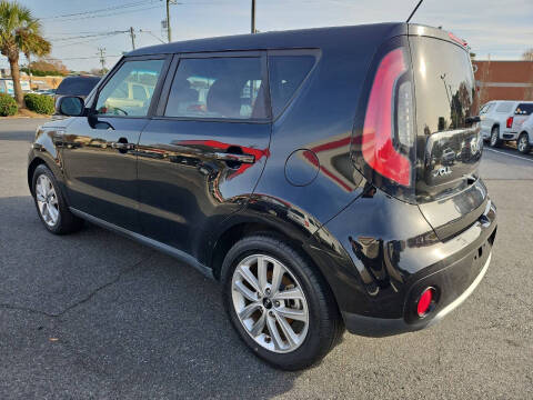 2018 Kia Soul +