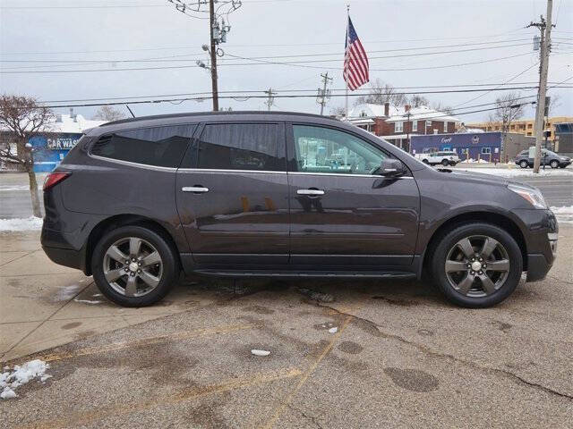 2017 Chevrolet Traverse LT