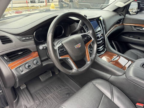 2016 Cadillac Escalade ESV Luxury Collection