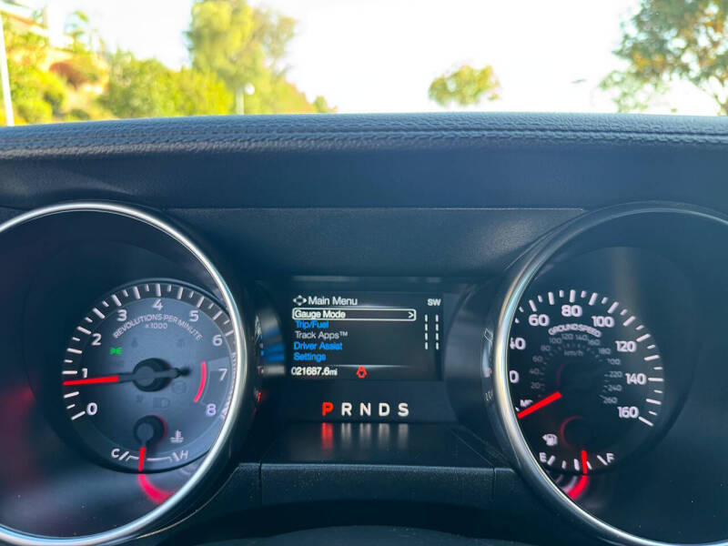 2021 Ford Mustang EcoBoost