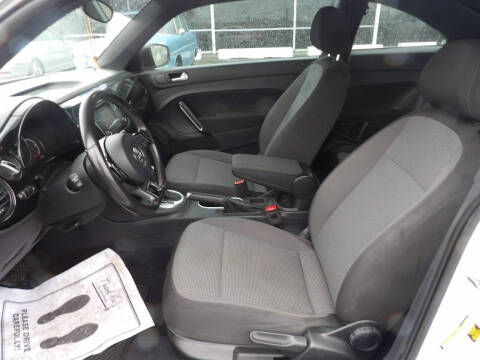 2018 Volkswagen Beetle 2.0T S