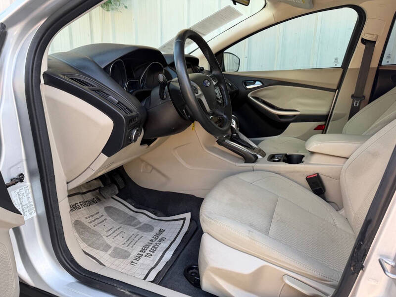 2012 Ford Focus SEL