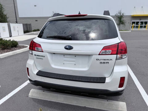 2011 Subaru Outback 3.6R Limited