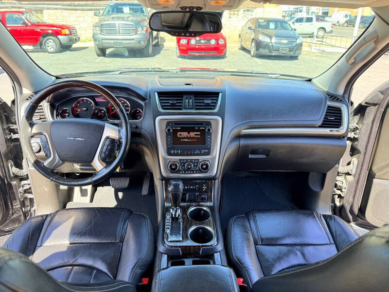 2016 GMC Acadia Denali