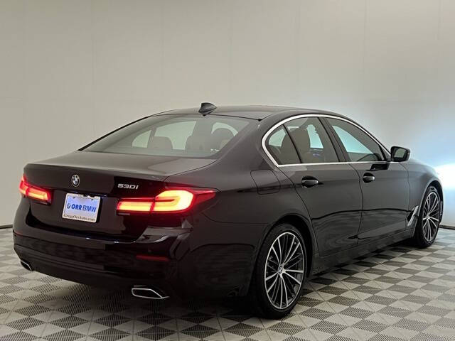 2023 BMW 5 Series 530i