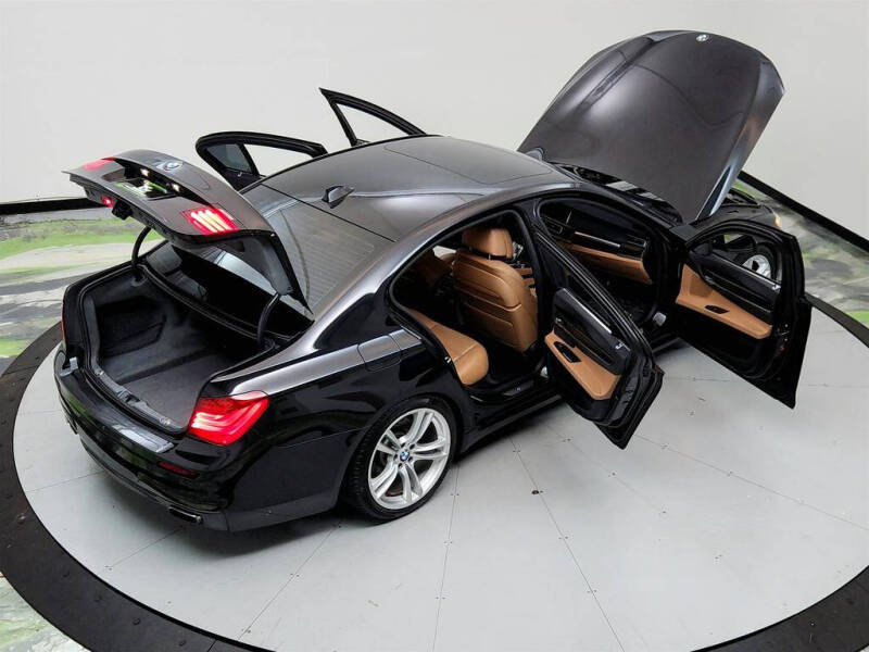 2014 BMW 7 Series 740i