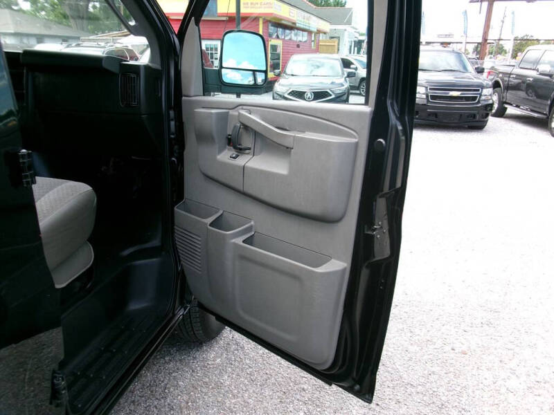 2021 Chevrolet Express LS 3500
