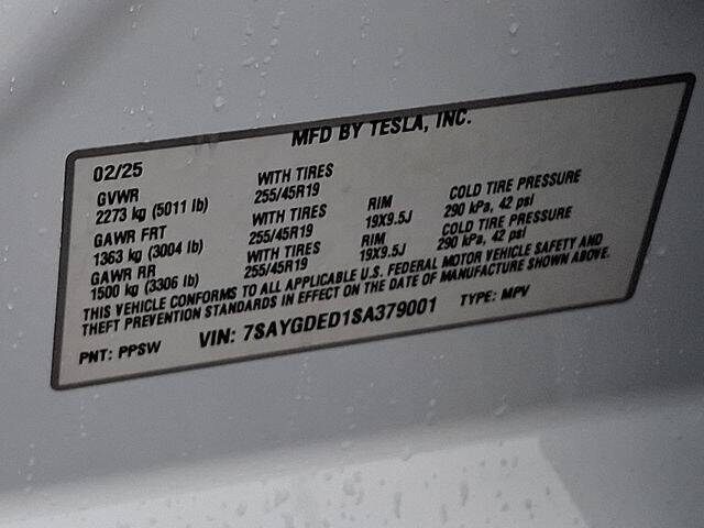 2025 Tesla Model Y Long Range