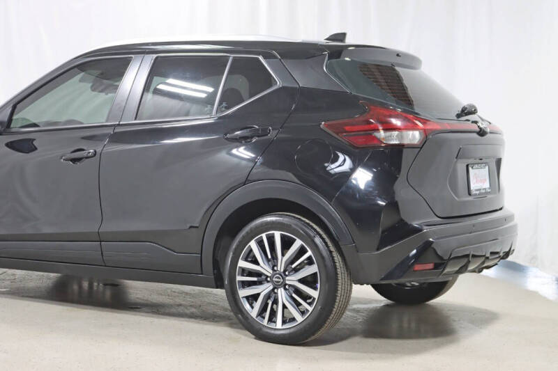 2022 Nissan Kicks SV