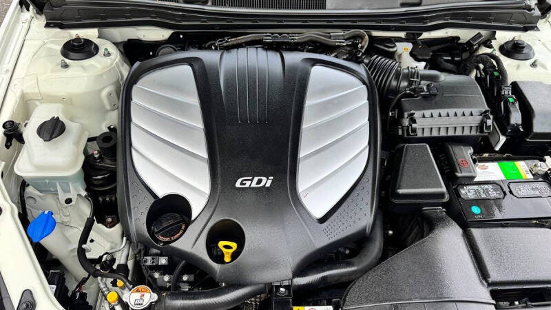 2014 Kia Cadenza Premium