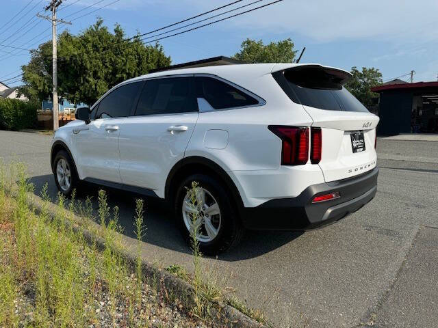 2022 Kia Sorento for sale at UTC Auto Brokers LLC in Everett, WA