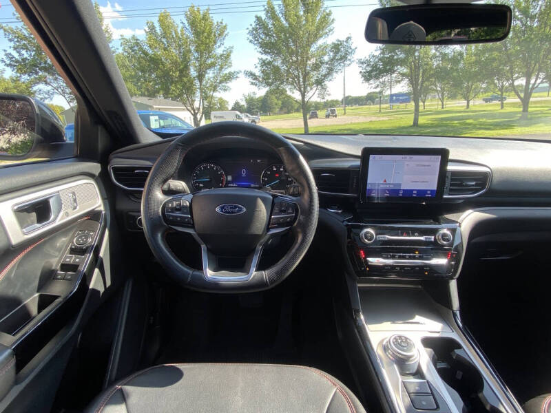 2022 Ford Explorer ST-Line