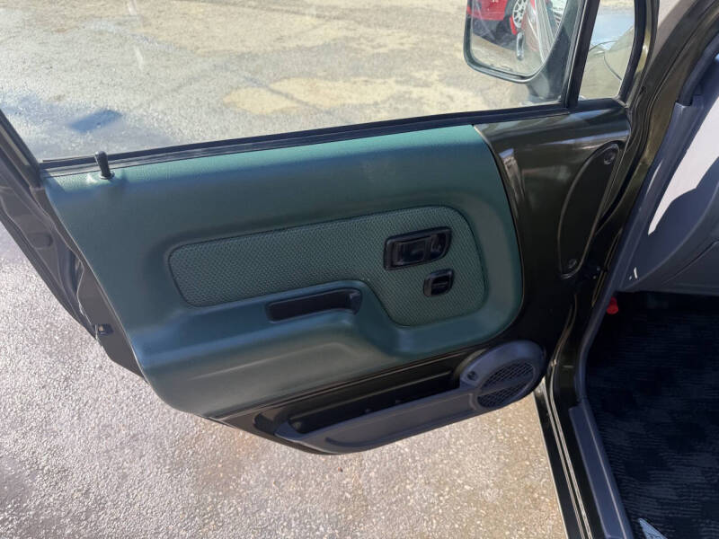 2000 Daihatsu Naked