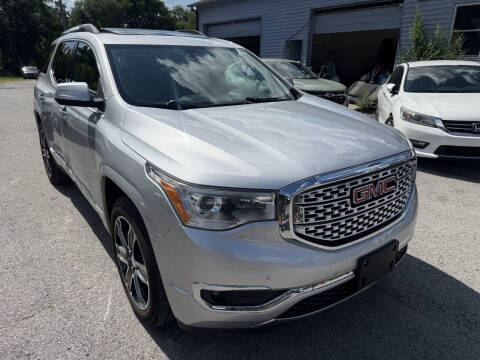 2017 GMC Acadia Denali