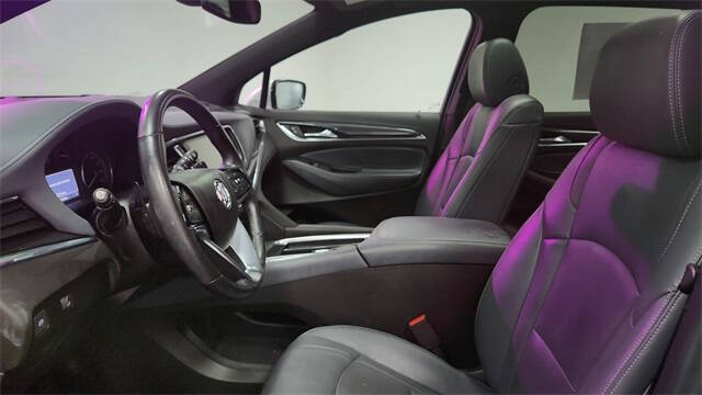 2022 Buick Enclave Essence