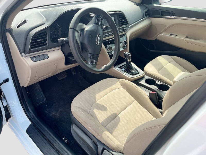 2019 Hyundai Elantra