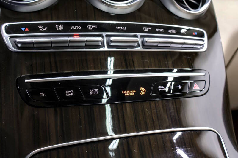 2022 Mercedes-Benz GLC GLC 300